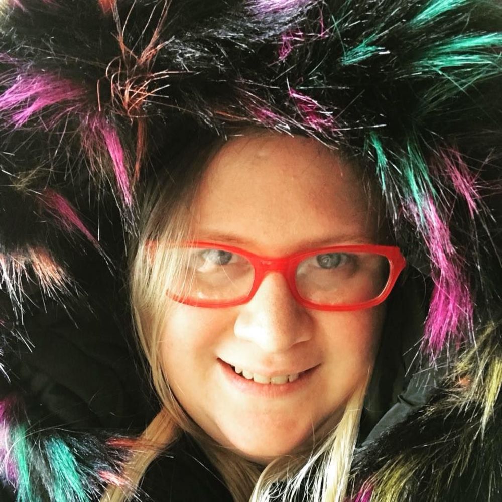 Meet your Posher, Adrianna